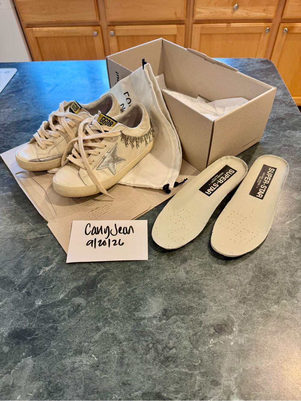 Golden Goose SS Superstars size 36